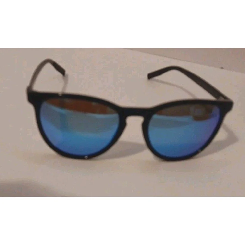 Merrys merry polarized